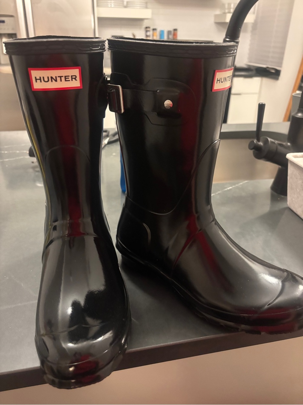 NWOT Hunter
Original Short Gloss Women’s